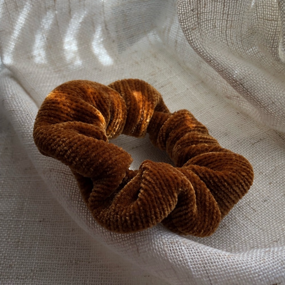 waffle velvet scrunchie!